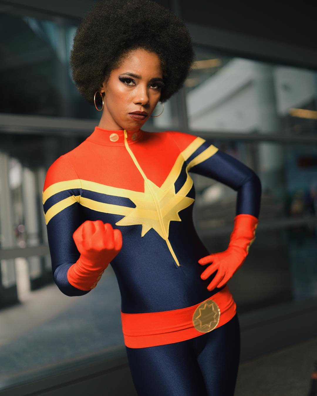 black woman cosplay Carol Danvers  